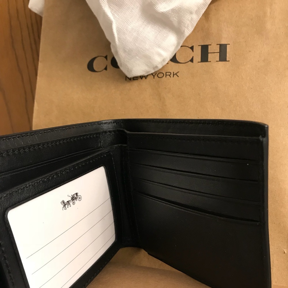 🔥BRAND NEW COACH WALLET! (2 GIFTS IN ONE) - Picture 4 of 6